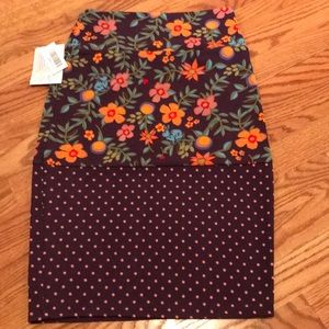 NWT LULAROE Cassie